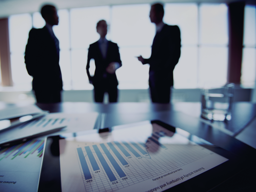 The Quiet Advantage: Why Measured Portfolios Outperform in Noisy Markets
